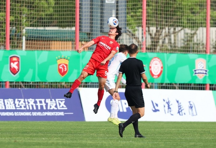 中乙第十轮,上海海港富盛经开队主场1-0战胜兰州陇原竞技队